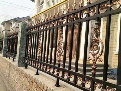 围墙铁艺栅栏图1