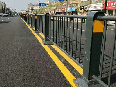 锌钢交通护栏图1