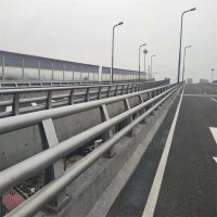 防撞桥梁护栏
