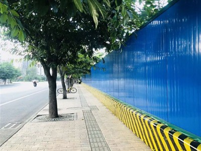 地铁彩钢围挡图1