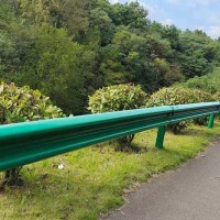 道路交通热镀锌护栏源头工厂国标品质