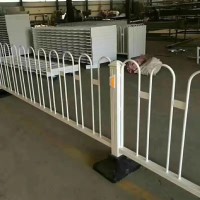 道路交通热镀锌栏杆多年老厂包安装