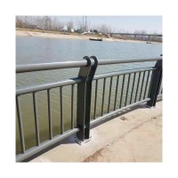 公路桥梁焊接栏杆多年老厂