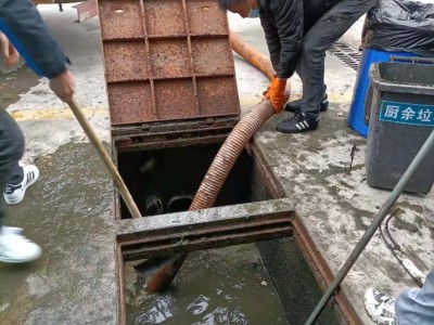 宜昌夷陵区抽粪吸污师傅收费合理图1