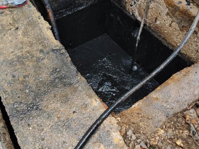 宜昌五一广场化粪池抽粪师傅不乱收费图1