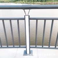 道路桥梁隔离栏杆实力厂家包运输