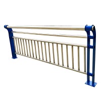 不锈钢复合管护栏本地大厂防腐防锈