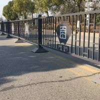 道路交通热镀锌护栏源头工厂加厚材质