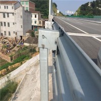道路市政中间护栏源头工厂快速发货