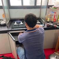 宜昌伍家岗燃气灶维修师傅上门快收费合理