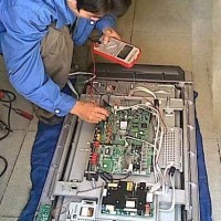 宜昌西坝电视黑屏维修24小时上门师傅