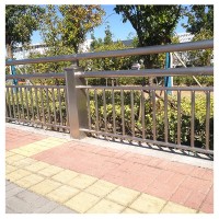 道路桥梁热镀锌护栏厂家快速报价包运输