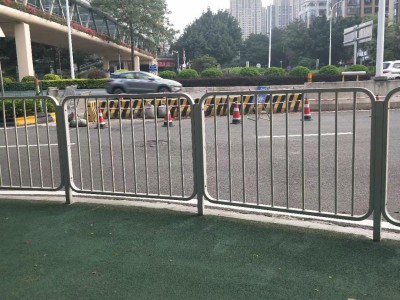 公路交通市政隔离栏厂家直供价工期短图1