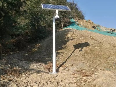 不锈钢监控立杆本地大厂包运输图1