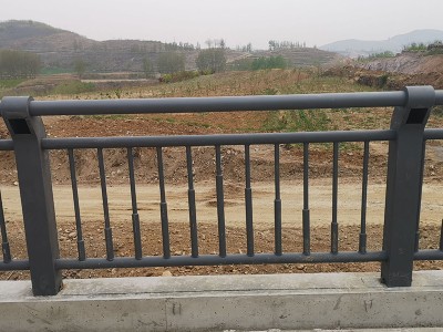 道路桥梁中间栏杆 工厂直营 国标品质图1