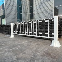 公路桥梁隔离栏公司严格质检