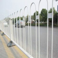 道路桥梁热镀锌护栏生产厂家来图定制
