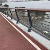 城市桥梁护栏工厂制造严格质检